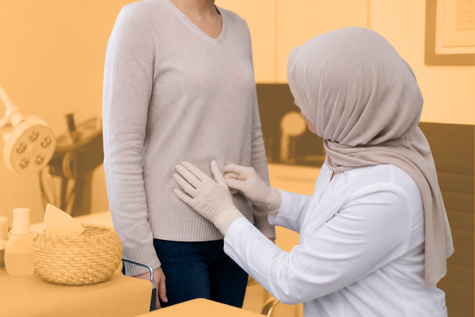جلسة عناية بالجسم داخل العيادة